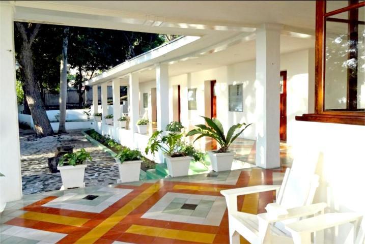 Le Grand Hotel Beck Cabo Haitiano Exterior foto