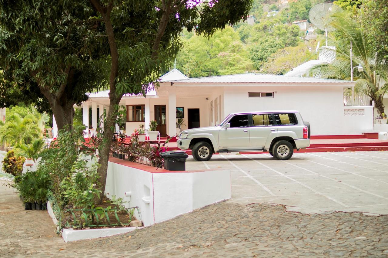 Le Grand Hotel Beck Cabo Haitiano Exterior foto